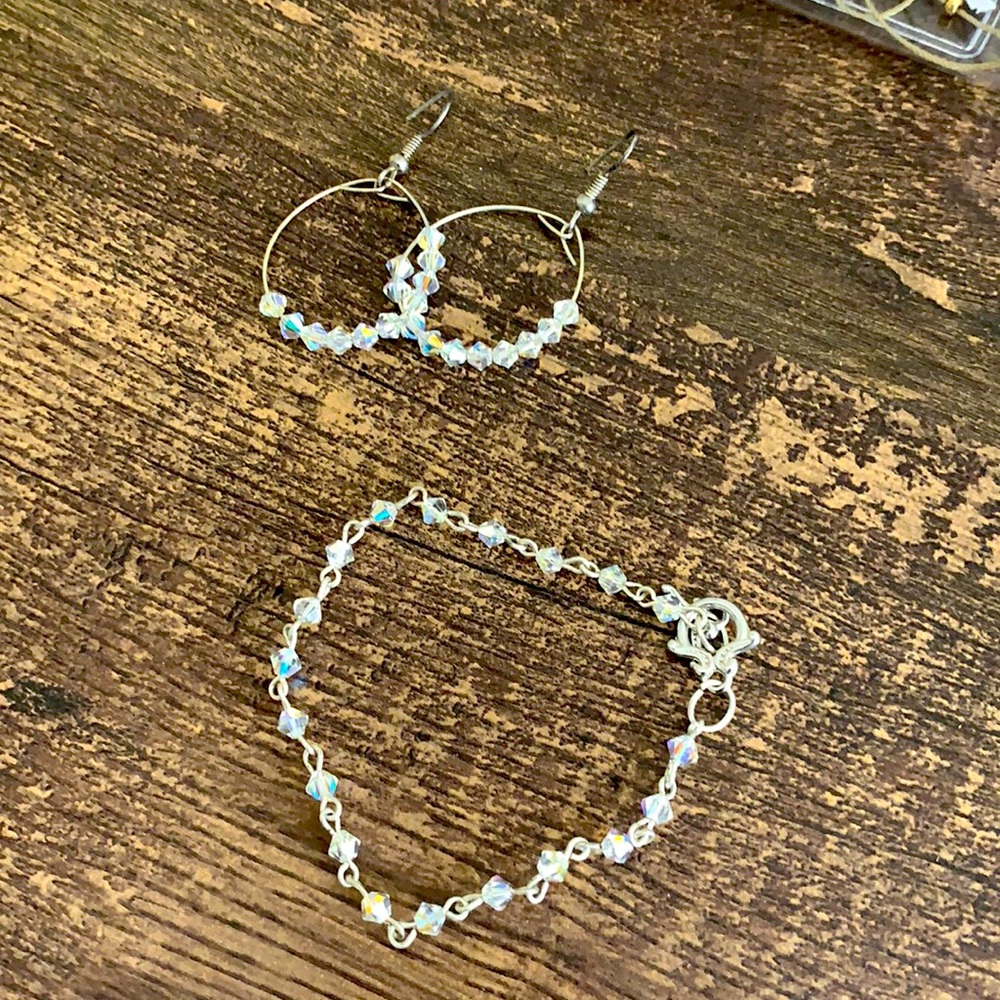 Handmade Swarovski earrings and wristlet set